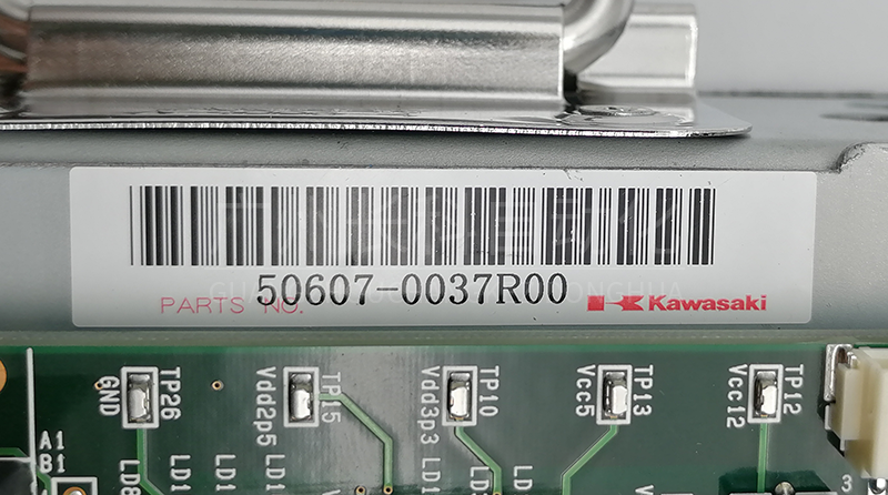 川崎機(jī)器人驅(qū)動模塊50607-0037R00 川崎機(jī)器人驅(qū)動模塊50607-0037R00